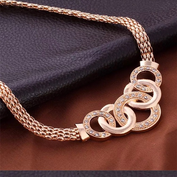 Jewelry Set Necklace, Bracelet, Earrings and Ring (Silver) 18K Gold Plated - Picture 3 of 7